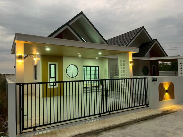 บ้านเดี่ยวหลุดจอง 1 หลังสุดท้าย 2 ห้องนอน 2 ห้องน้ำ 2 จอดรถ บ้านเสร็จ พร้อมอยู่ ไม่ต้องใช้เงินดาวน์