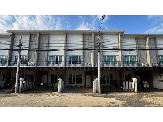 ให้เช่า ทาวน์โฮม 2 ชั้น เฌอ วัชรพล ออเงิน สายไหม ทำเลดี