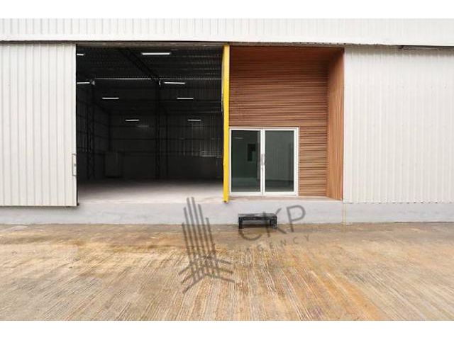 โกดัง ถ.พระราม 2 ซอย 3 ใกล้ทางด่วน ใกล้เซ็นทรัลพระราม 2