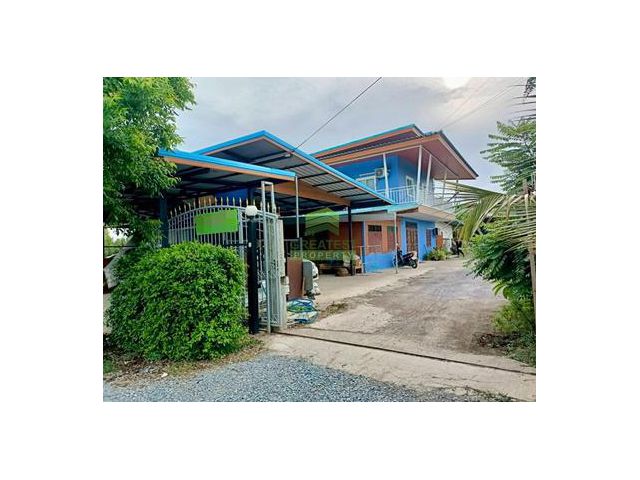 ขายที่ดินพร้อมสิ่งปลูกสร้าง บ้านเดี่ยว โรงงาน บางปลาม้า สุพรรณบุรี เนื้อที่ 1 ไร่ ทำเลดี เหมาะพักอาศัย โกดัง คลังสินค้า