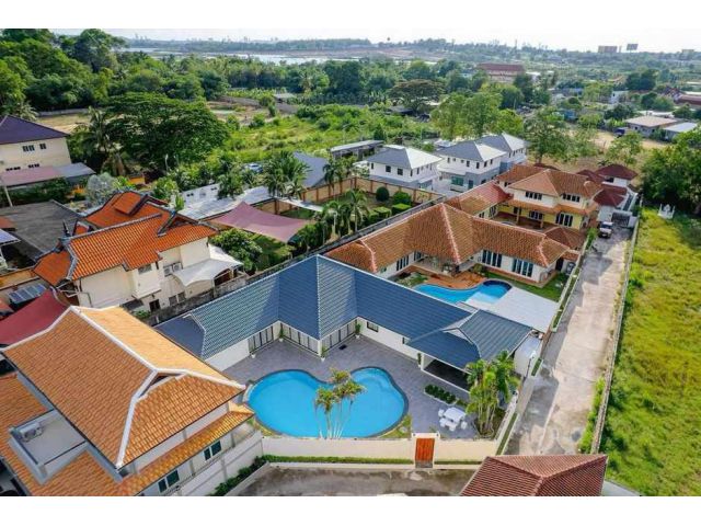 H941 ขายพลูวิลล่าหรูพร้อมสระว่ายน้ำ 3 ห้องนอน อ่างมาบประชัน