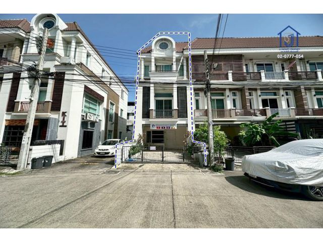 ขายและให้เช่าโฮมออฟฟิศ 3 ชั้น พรีเมี่ยม เพลส เอกมัย-รามอินทรา ถนนนวลจันทร์  ใกล้ทางด่วนรามอินทรา-อาจณรงค์ หลังมุม