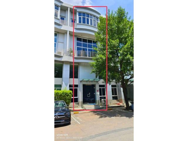 P1617 ให้เช่าอาคาร โฮมออฟฟิศ 3.5 ชั้น ทาวน์อินทาวน์ 11