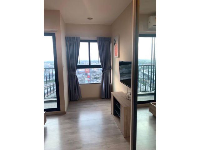 ขาย Plum Condo Central Station เฟส 2 ชั้น 20 พร้อมเข้าอยู่ ทำเลดี ใกล้ MRT สามแยกบางใหญ่