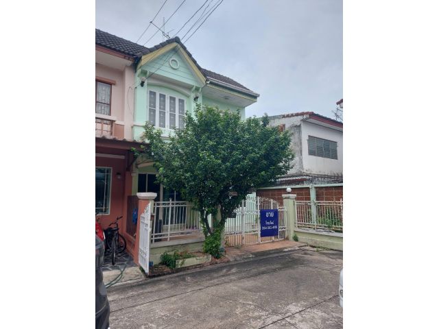 ขายทาวน์เฮ้าส์ หมู่บ้านบุศรินทร์ รามอินทรา