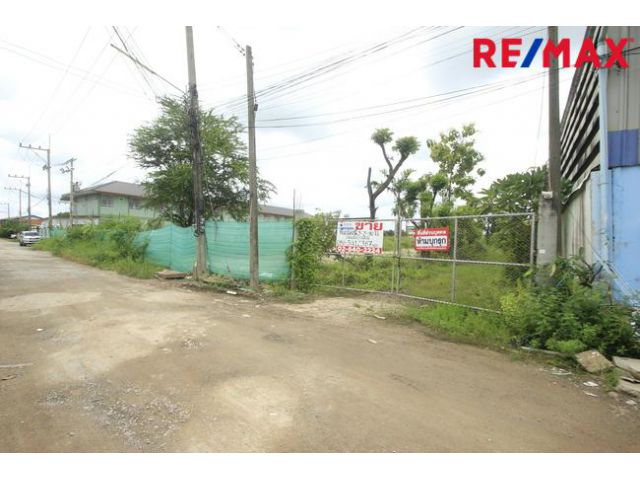 ที่ดินเลียบคลองหมื่นปรารมย์กระทุ่มแบน แคราย สมุทรสาคร ซ.ผู้ใหญ่เสริม 3-3-90ไร่ สร้างโรงงาน โกดัง หอพัก ใกล้ศูนย์การแพทย์