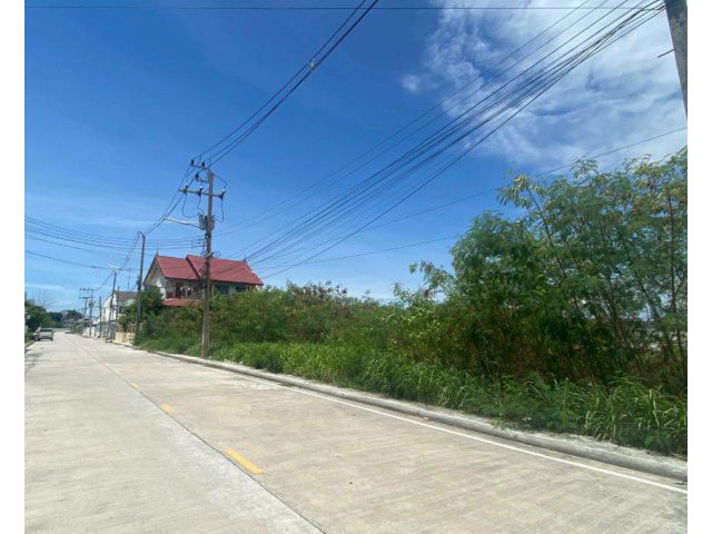 ขายที่ดินเสม็ดถมแล้วเนื้อที่ 199 ตรว. ติดถนนซ.นารถมนตเสวี9/1 ใกล้ถนนพระยาสัจจาเพียง300เมตร อ.เมืองชลบุรี