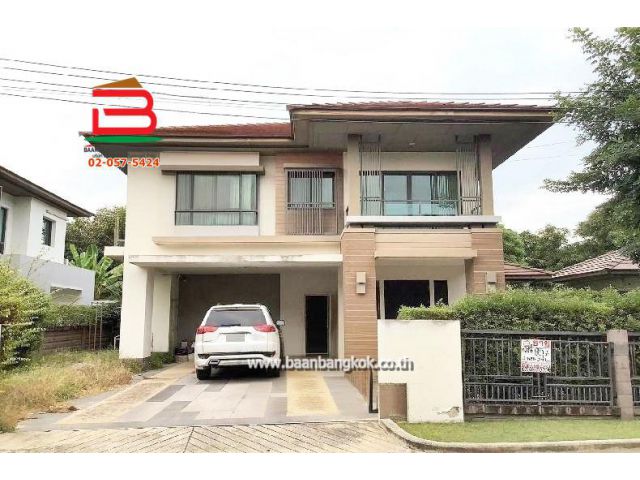 บ้านเดี่ยว โครงการ เศรษฐสิริ ชัยพฤกษ์-แจ้งวัฒนะ เนื้อที่ 84.9 ตรว. ถนนแจ้งวัฒนะ ตำบลบางพลับ อำเภอปากเกร็ด นนทบุรี