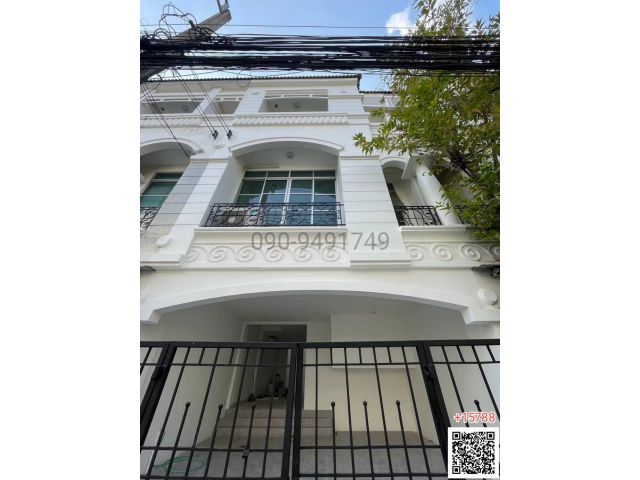 เช่า ทาวน์โฮม 3 ชั้น บ้านกลางเมือง ลาดพร้าว - โยธินพัฒนา พร้อมเข้าอยู่