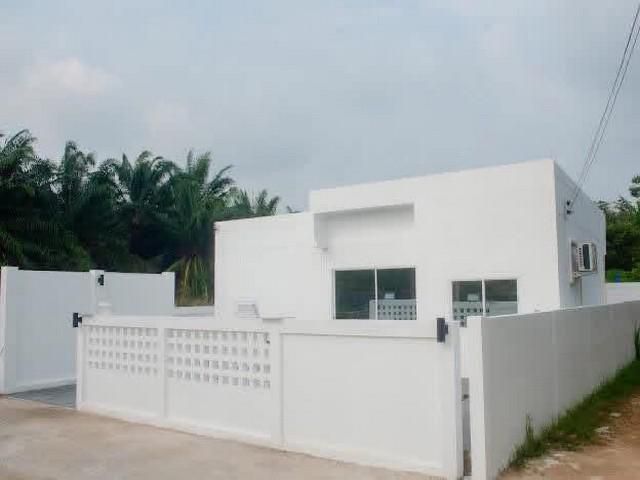 เช่า บ้านพลูวิลล่าพัทยา    ที่ตั้ง ห้วยใหญ่ ซ.ธารารีสอร์ท