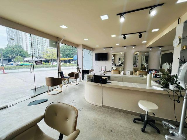 เซ้งร้านทำผม พระราม 4 เอกมัย-สุขุมวิท ร้านสวยตกแต่งใหม่