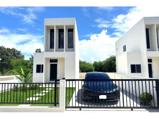 ขายบ้านเดี่ยวหรู 2 ชั้น บ้านศรีย้อย ต้นธง - ลำพูน บ้านใหม่สไตล์โมเดิร์น ของแถมจัดเต็ม ถูกมาก ใกล้ตัวเมืองลำพูน