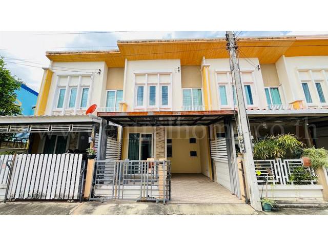 ทาวน์โฮม โกลเด้น ทาวน์ พระราม 2 ราคาถูกที่สุดในโครงการ