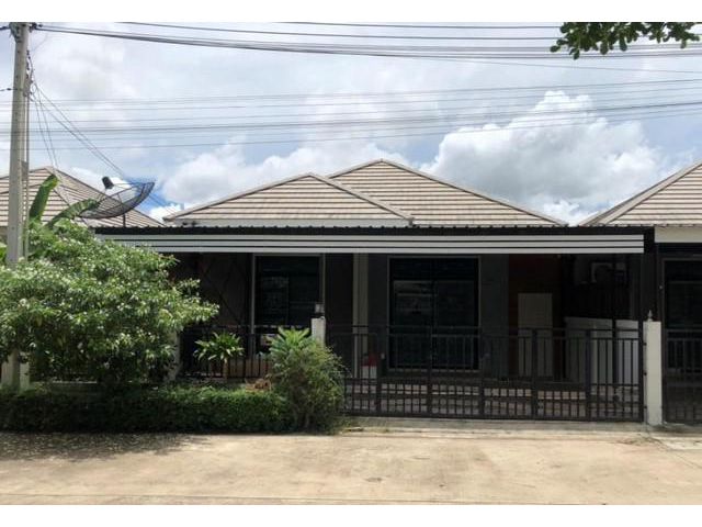 ขายบ้านแฝดมือสองศรีราชา โครงการเดอะ เซ็นทรัล ทาวน์ บึง-ศรีราชา