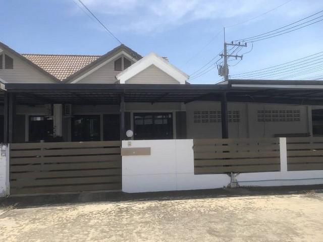 ขายบ้านแฝดมือสองพานทอง โครงการนาราวิลล์ บ้านริมน้ำ ชลบุรี