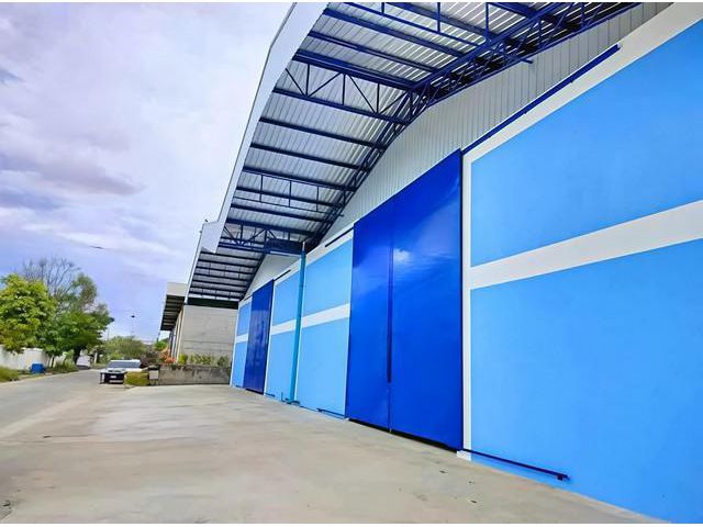 ให้เช่าโกดังสมุทรปราการ 1,100 ตารางเมตร