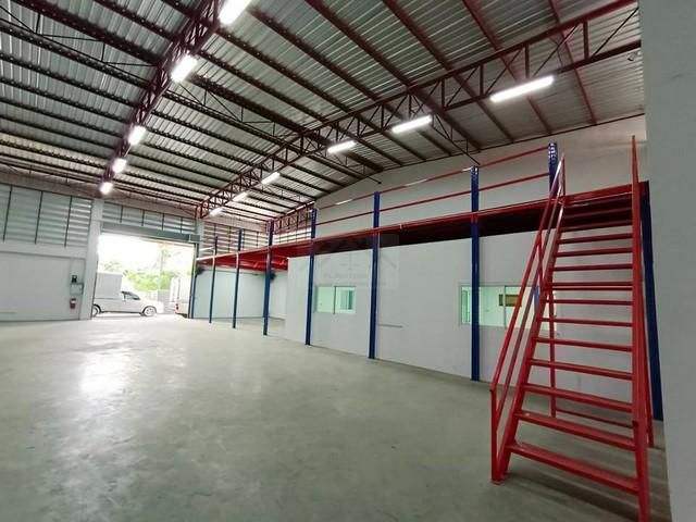ให้เช่าโกดังพร้อมออฟฟิศ ทับยาว ลาดกระบัง ติดมอเตอร์เวย์มุ่งหน้าชล