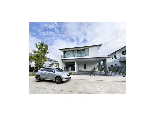 ขาย บ้านเดี่ยว เซนโทร ทวีวัฒนา 102.8 ตารางวา แถมแอร์ทั้งหลัง