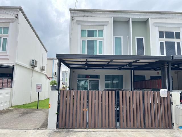 แปลงมุม วิวดี โลตัส สนามหลวง 2 800 ม. ให้เช่าทาวน์โฮม 2 ชั้น