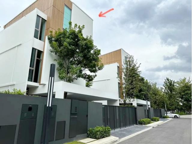 ถ.กรุงเทพกรีฑา พระรา สนามกอล์ฟยูนิโก้ 700 ม. วิวสนามกอล์ฟ  3-4นอน