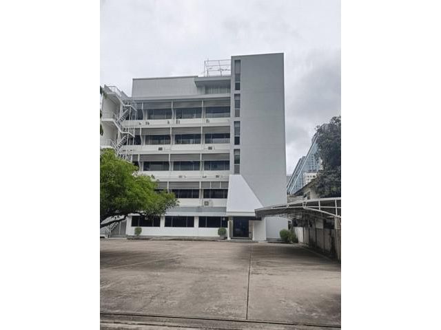 ให้เช่าพื้นที่สำนักงาน ชั้น5 ซ.สันติภาพ 264 ตร.ม ใกล้สถานทูตรัสเซ