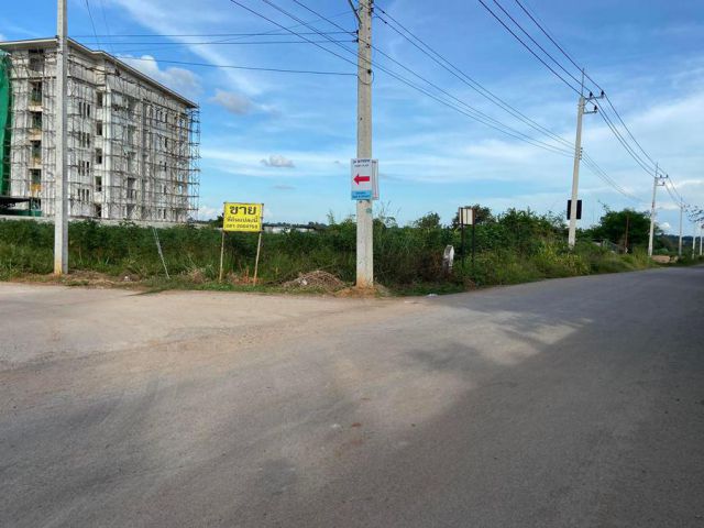 ขายที่ดินโฉนด  1 ไร่ 3  งาน  30  ต.ร.ว ติดรั้วมหาวิทยาลัยสุรนารีประตู4