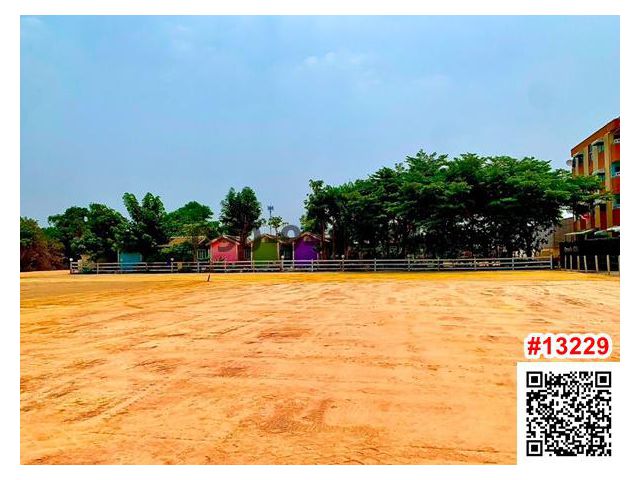 เช่า ที่ดิน 400 ตารางวา ถนนฉลองกรุง ใกล้นิคมฯลาดกระบัง