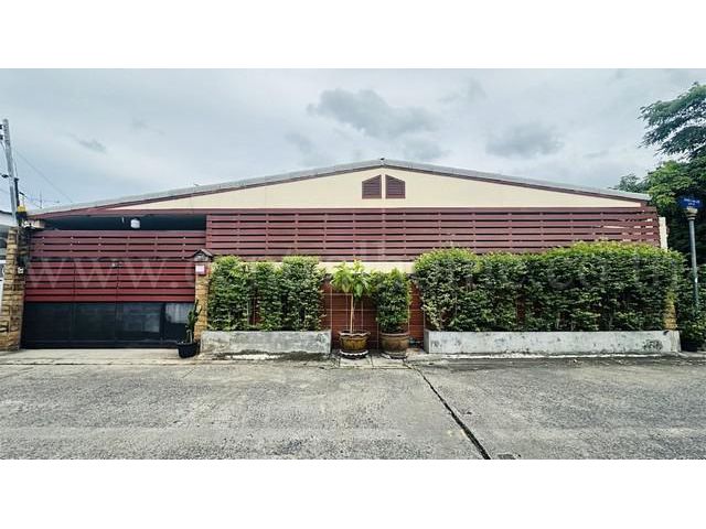 ลดราคาด่วน บ้านเดี่ยว โชคชัย 4 ซอย 20 ลาดพร้าว หลังมุม ราคาถูก