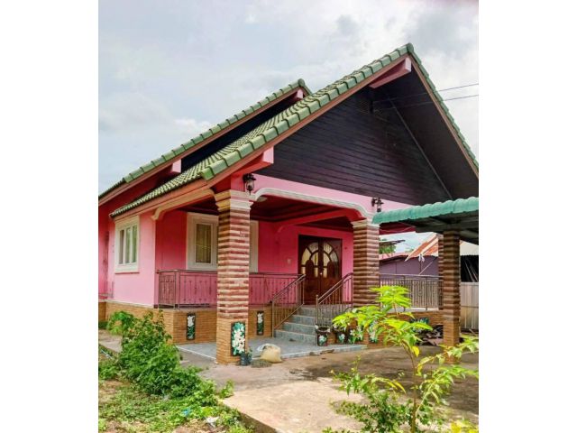 บ้านพร้อมอยู่ เขตเทศบาล ใกล้ตลาดร้านค้า และสถานบริการ อ.นางรอง บุรีรัมย์