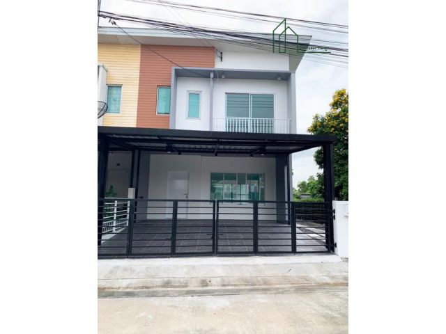 ทาวน์เฮาส์ 2 ชั้น 28.4 ตรว. หลังมุม หมู่บ้านเดอะคอนเน็ค 22 ( มีนบุรี-รามอินทรา ) ถนนสุวินทวงศ์
