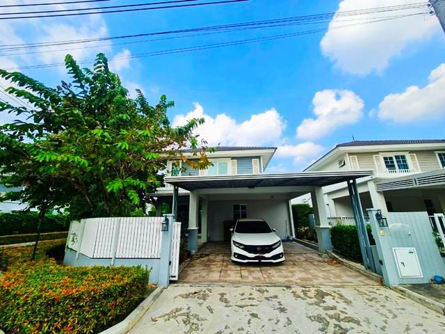 แพรกษา ศรีนครินทร์ ตกแต่งพร้อมเฟอร์ฯ ร่มรื่น วิวสวน บ้านเดี่ยว 2ช