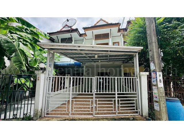 ลดราคาด่วน ทาวน์เฮ้าส์ ดิเอมเมอรัลด์ พาร์ค 3 บางบัวทอง รีโนเวทใหม