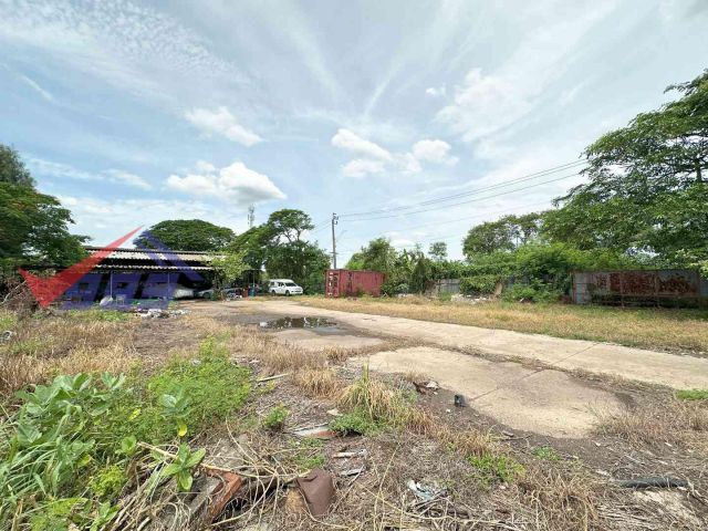 ขายที่ดินพร้อมสิ่งปลูกสร้าง ถนนสุวินทวงศ์ 2 ไร่ ใกล้สำนักงานศาลยุติธรรม