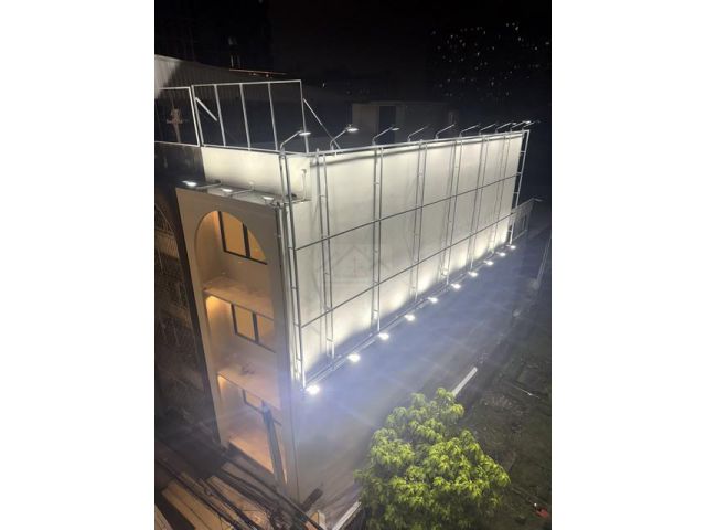 ให้เช่าอาคาร 4.5 ชั้น ไม่รวมดาดฟ้า ประมาณ450 ตรม.ติดBTSปุณณวิถี