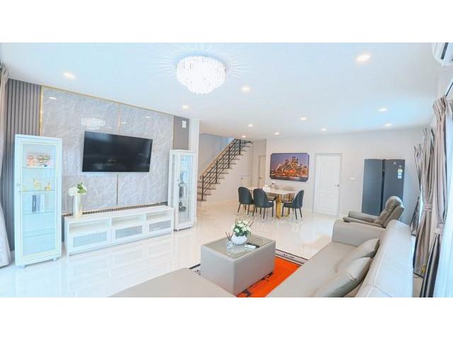 ปล่อยเช่า บ้านเดี่ยว 2 ชั้น หมู่บ้าน CENTRO Vibhavadi ดอนเมือง