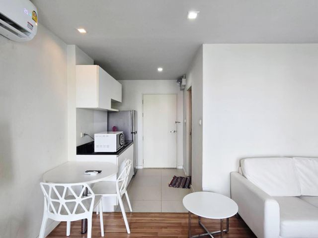 เช่า  WE CONDO เอกมัย-รามอินทรา ชั้น 6  ตึก C  พร้อมเข้าอยู่