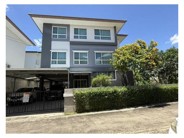 ขายบ้านเดี่ยว 3 ชั้น หมู่บ้านคาซ่าพรีเมี่ยม ราชพฤกษ์-พระราม5 (รหัสทรัพย์ 202554) ต.บางกร่าง อ.เมืองนนทบุรี จ.นนทบุรี