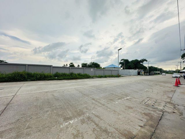 ขายที่ดิน เขตพื้นที่ EEC เนื้อที่ 9-1-70 ไร่ ถนนดอนนุ่น ตำบลบึง อำเภอศรีราชา จังหวัดชลบุรี