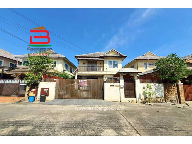 บ้านเดี่ยว โครงการ ดีสคอฟเวอรี่ บาหลีไฮ เนื้อที่ 64 ตรว. (ใกล้ดรีมเวิลด์) ถนนลำลูกกา ตำบลลาดสวาย อำเภอลำลูกกา