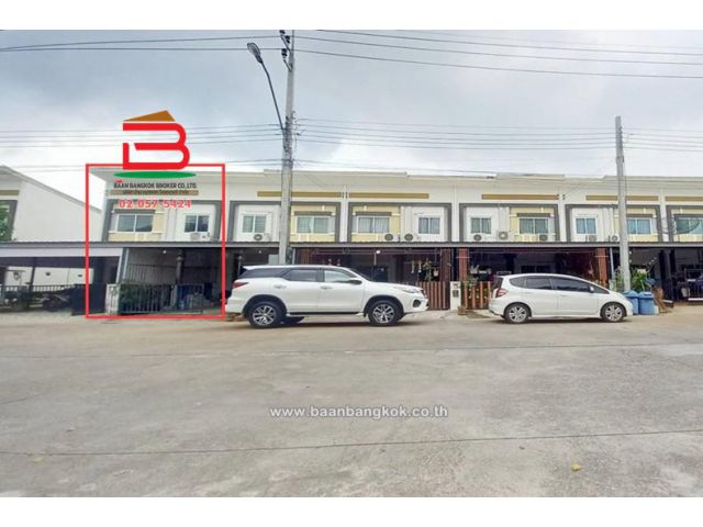 ทาวน์โฮม หลังมุม โครงการ ลลิล ทาวน์ ไลโอ บลิสซ์ เทพารักษ์-บางบ่อ เนื้อที่ 21.6 ตรว. ซอยเทพพรักษ์-บางบ่อ ถนนปานวิถี