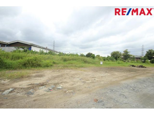 ที่ดินคลองสี่วาพาสวัสดิ์ ถนนหมื่นปรารมย์ เอกชัยพระราม2 ที่ถมแล้ว 859ตารางวา เหมาะสร้างโกดัง โรงงาน คลังเก็บสินค้า