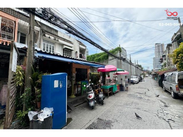 ขายทาวน์เฮาส์ 2 ชั้น 26.10 ตารางวา ซอยนวลแก้ว ถนนพหลโยธิน-ถนนสุทธิสารวินิจฉัย