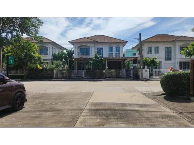 ให้เช่าบ้านใกล้ร.ร.สารสาสน์วิเทศร่มเกล้า, เดอะพาซิโอ มอลล์ ลาดกระ