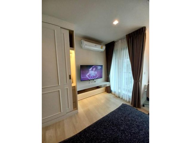 Life One Wireless 17th floor