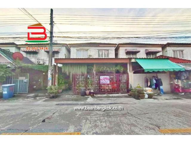 บ้านเดี่ยว หมู่บ้าน อมรทรัพย์ (เลียบวารี 25) เนื้อที่ 24.6 ตรว. ถนนสุวินทวงศ์ แขวงโคกแฝด เขตหนองจอก