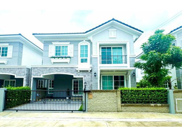 พร้อมเฟอร์ฯ .4 BTS สำโรง1กม.ให้เช่าบ้าน 2 ชั้น 36 ตร.วา.150 ตร.ม.