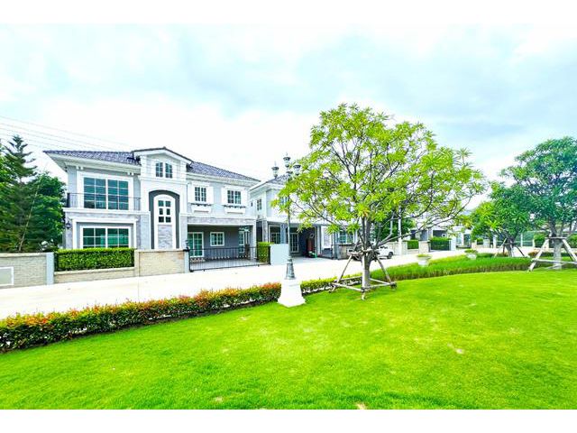 สไตล์อังกฤษ 38ตร.วา.ให้เช่าบ้าน 2 ชั้น 4นอน BTS สำโรง 1.1 กม.