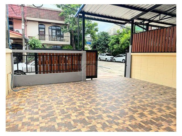 ให้เช่าบ้าน ถนนประชานิเวศน์ 1 ประชาชื่น หมู่บ้านสินพัฒนาธานี