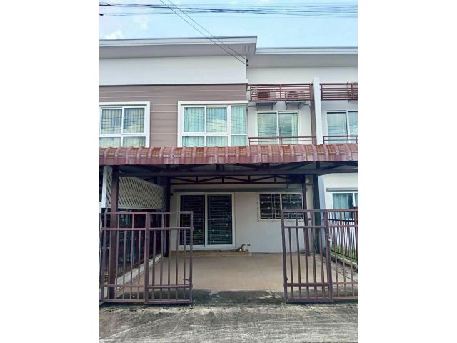 ทาวนโฮมศุภาลัยเบลล่า บ้านตำแย