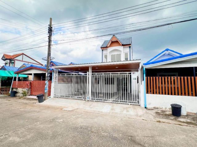 ขาย บ้านสวยพร้อมอยู่ อมรทรัพย์ อยู่วิทยา กระทุ่มราย หนองจอก พร้อมเฟอร์นิเจอร์ตกแต่งใหม่